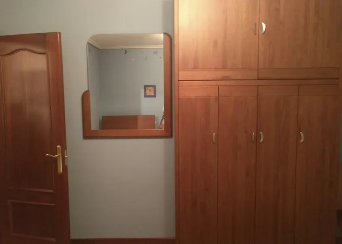 Piso Velazquez Апартаменти *