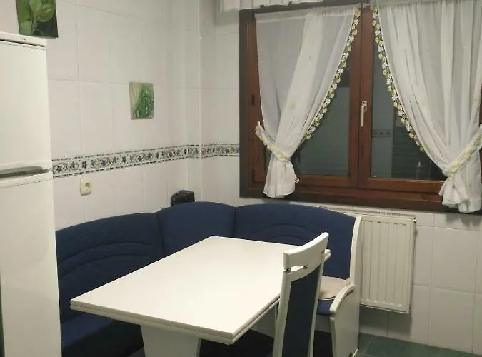 Piso Velazquez Апартаменти *